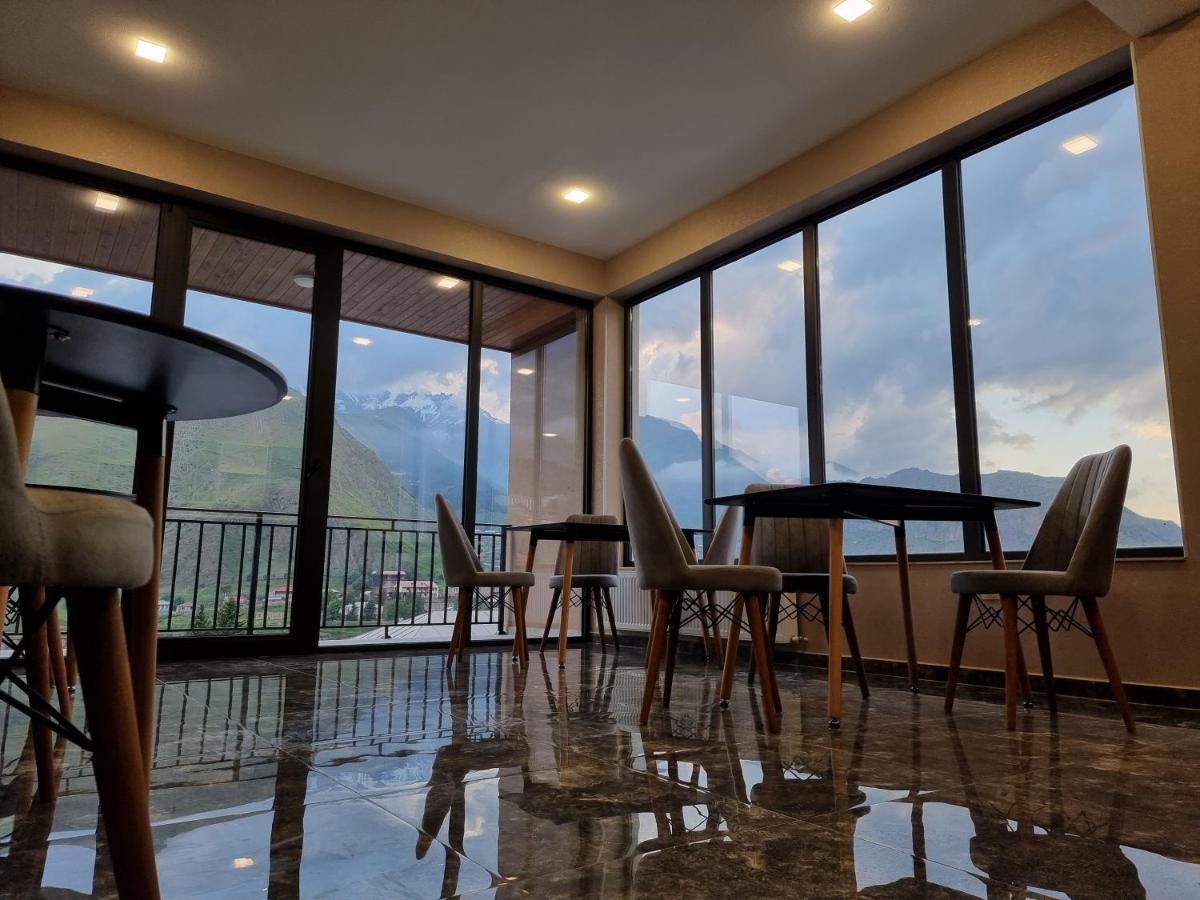 Hotel Sweet Night Kazbegi Dış mekan fotoğraf