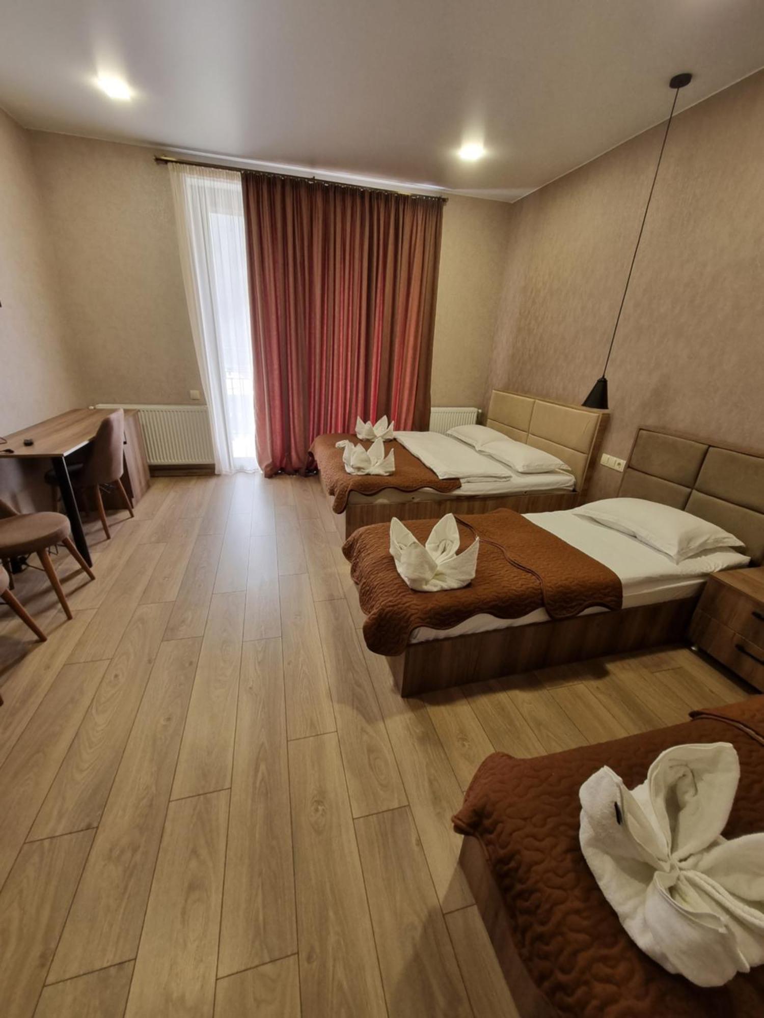 Hotel Sweet Night Kazbegi Oda fotoğraf