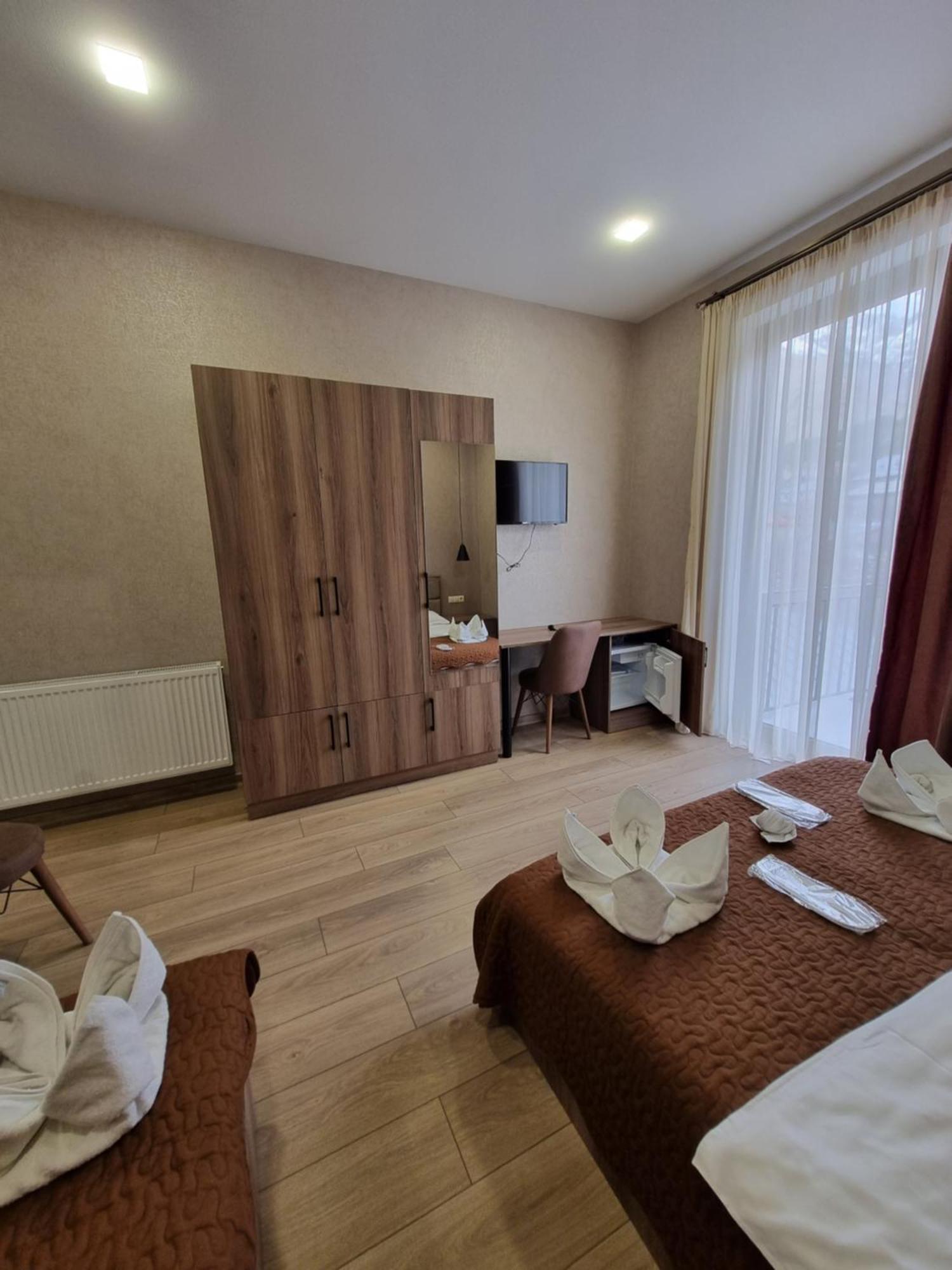 Hotel Sweet Night Kazbegi Oda fotoğraf